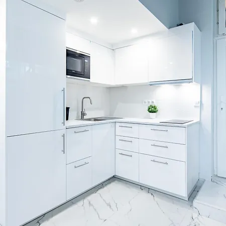 Super - Fresh And Modern Apartment *