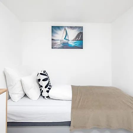 Super - Fresh And Modern Appartement